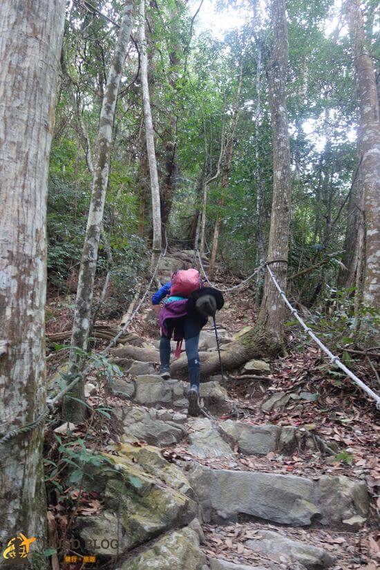 唐麻丹山石階