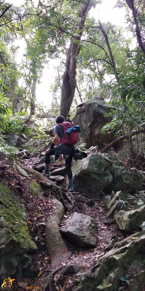 波津加山回程上坡